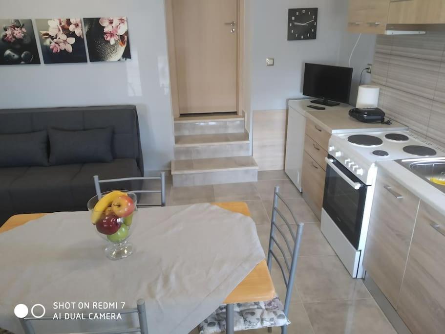 Sun And Sea 1 Apartment Elika Luaran gambar