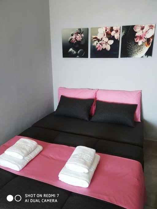 Sun And Sea 1 Apartment Elika Luaran gambar